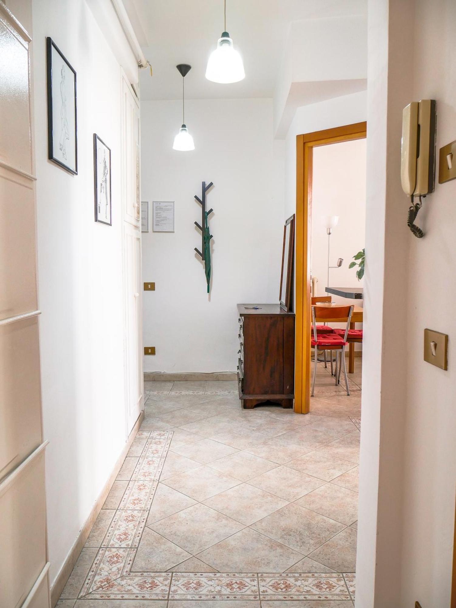 Modern 1 Bedroom Near Metro Rome Bagian luar foto